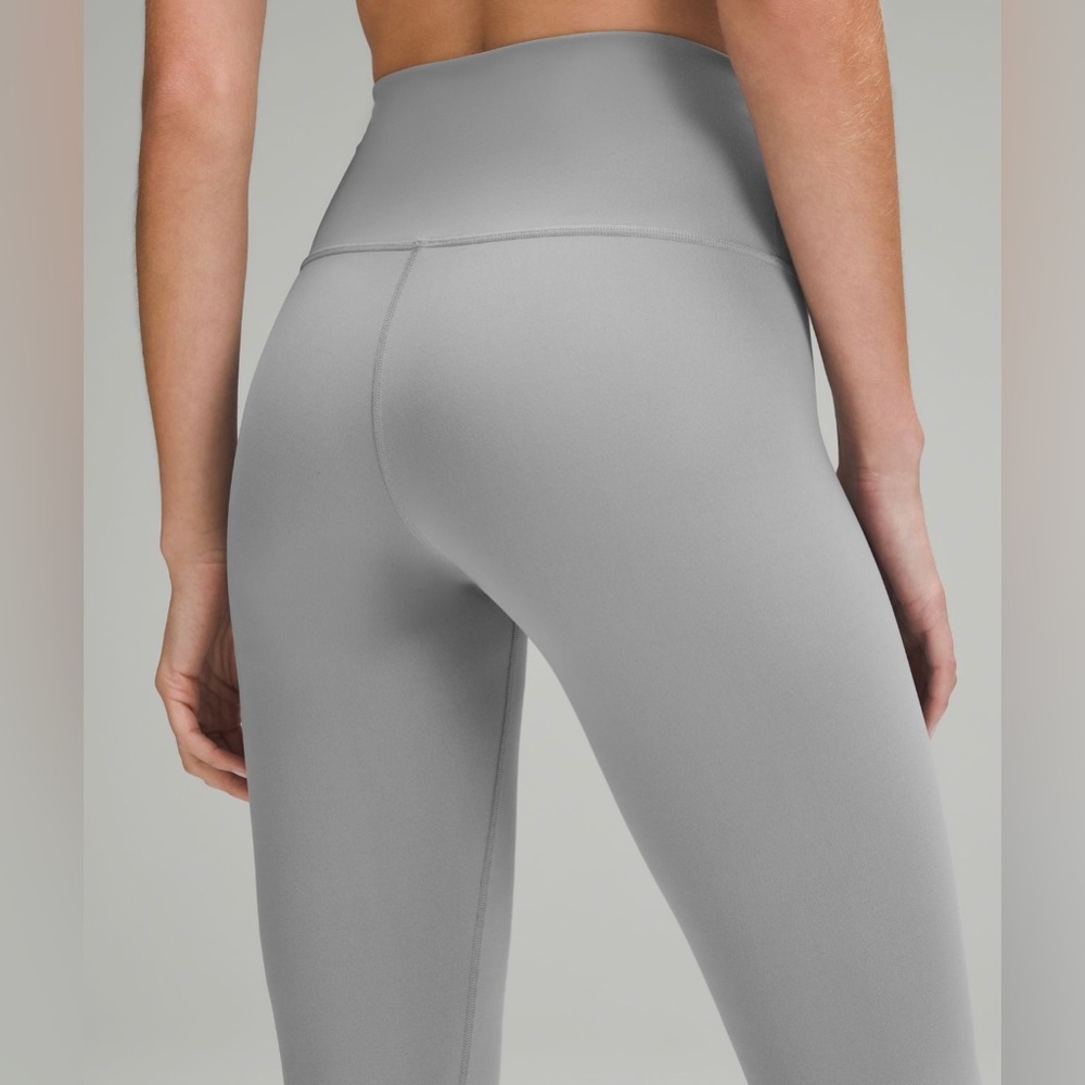 Lululemon Wunder Train High Rise 25” - Picture 5 of 14